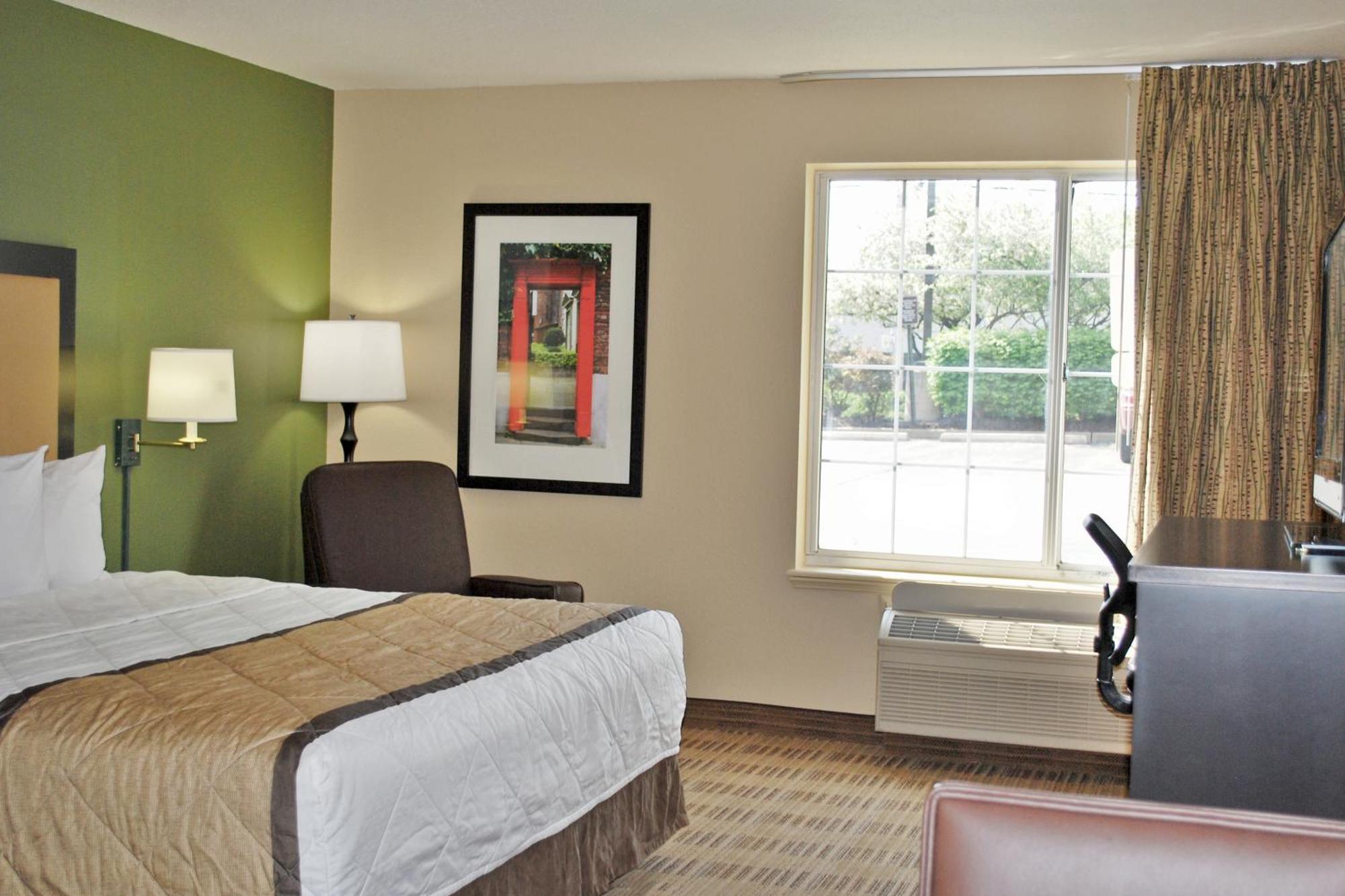 Extended Stay America Suites - St Louis - Westport - Central Maryland Heights Bagian luar foto